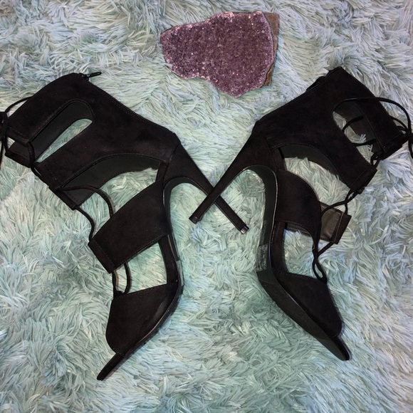 Forever 21 Shoes - Forever21 Laced 4” Black High Heel Shoes